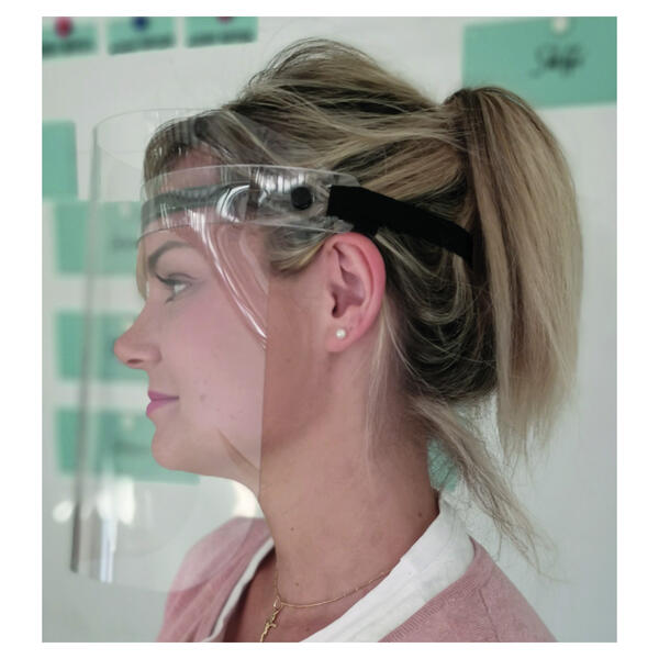 Hygiene-Gesichtsmaske mit Gummiband und Stirnpolster
